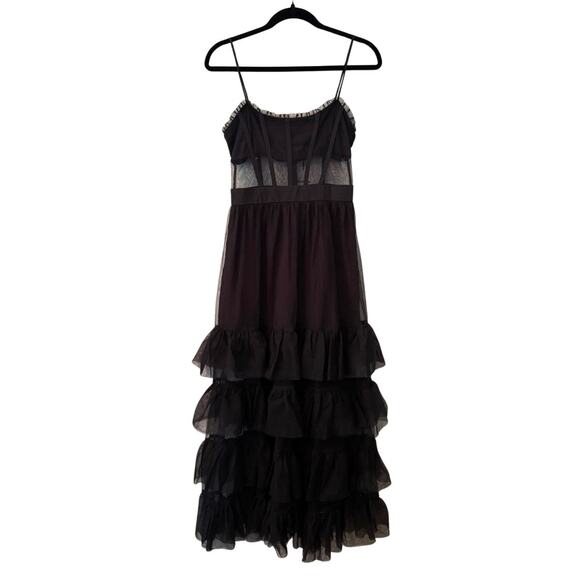 Showpo Black Maxi Dress - Picture 4 of 11